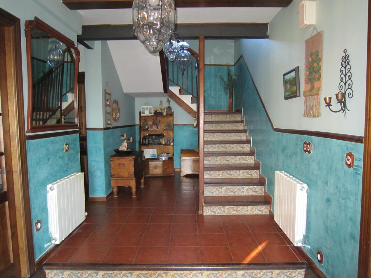 La Casona De Collado Vendégház Hoyos del Collado Kültér fotó