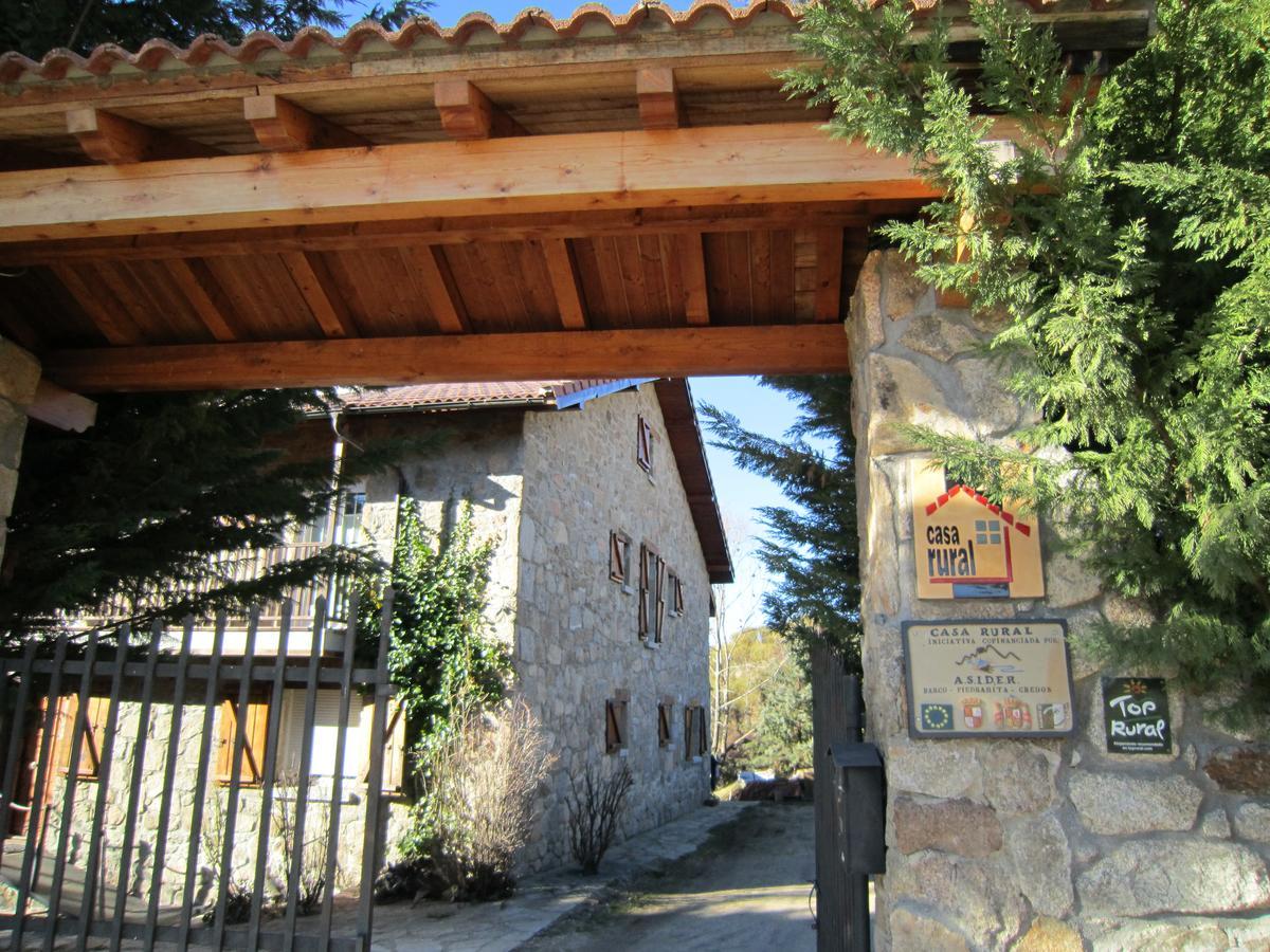 La Casona De Collado Vendégház Hoyos del Collado Kültér fotó